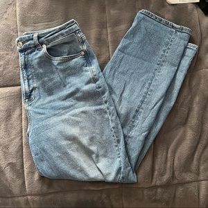 American Eagle Curvy Mom Jeans